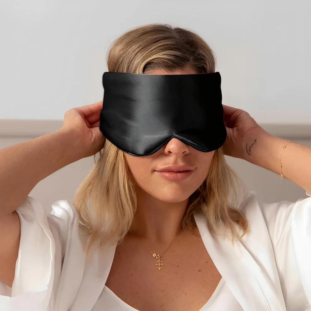Sleebr® Mulberry Silk Sleeping Mask